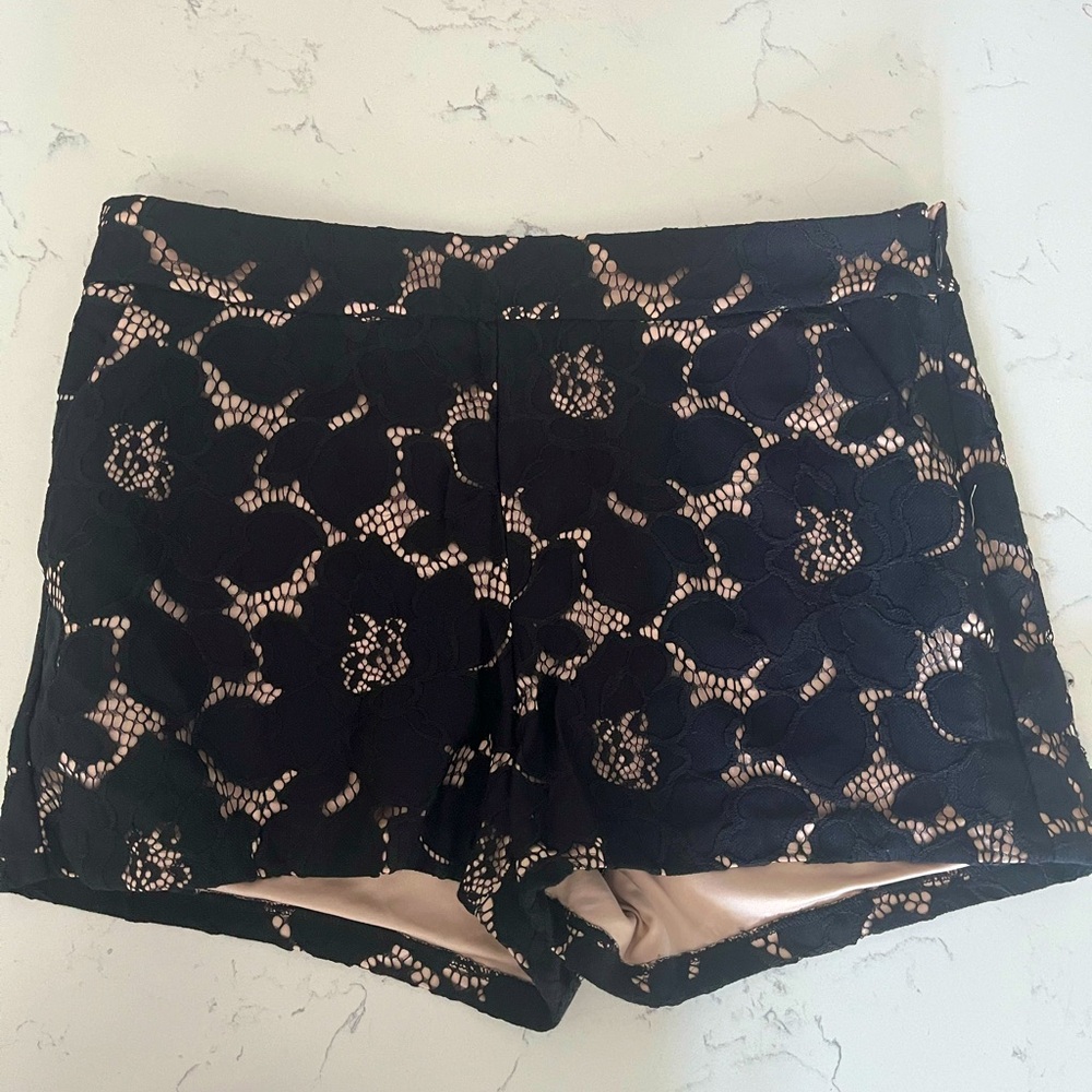 EXPRESS SHORTS